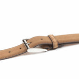 Meermin Maracca suede belt, close-up on nickel-plated solid brass buckle with single guard and stitched keeper loop